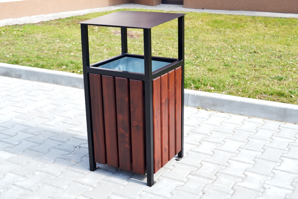 Koš na smeti Max so strieškou