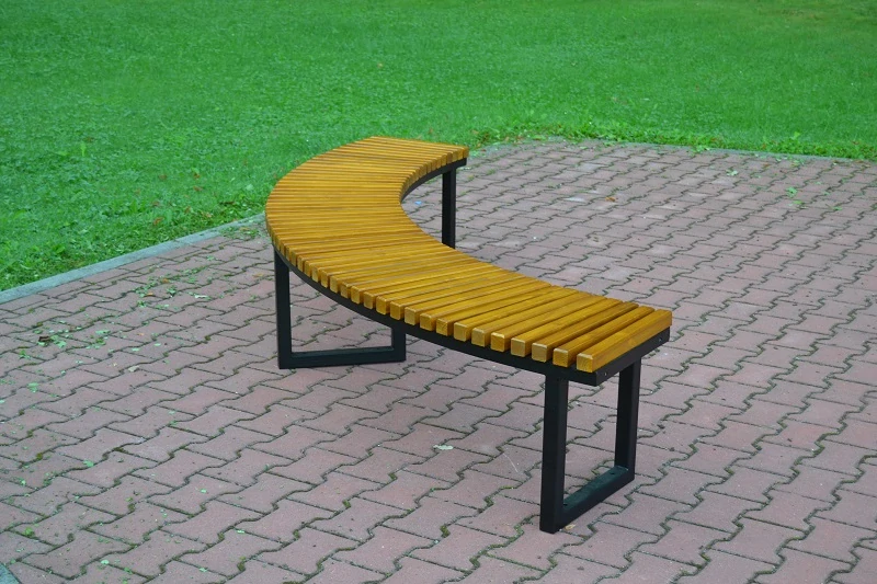 Parková štvrťkruhová lavička LUK W176