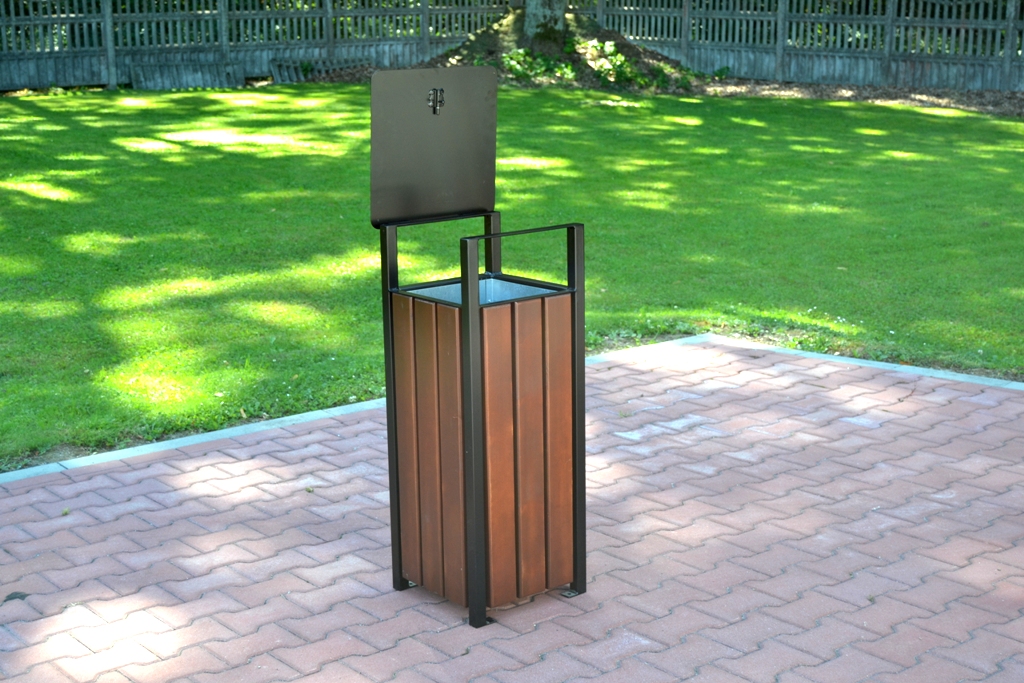 Kôš so strieškou BEST W163 50l