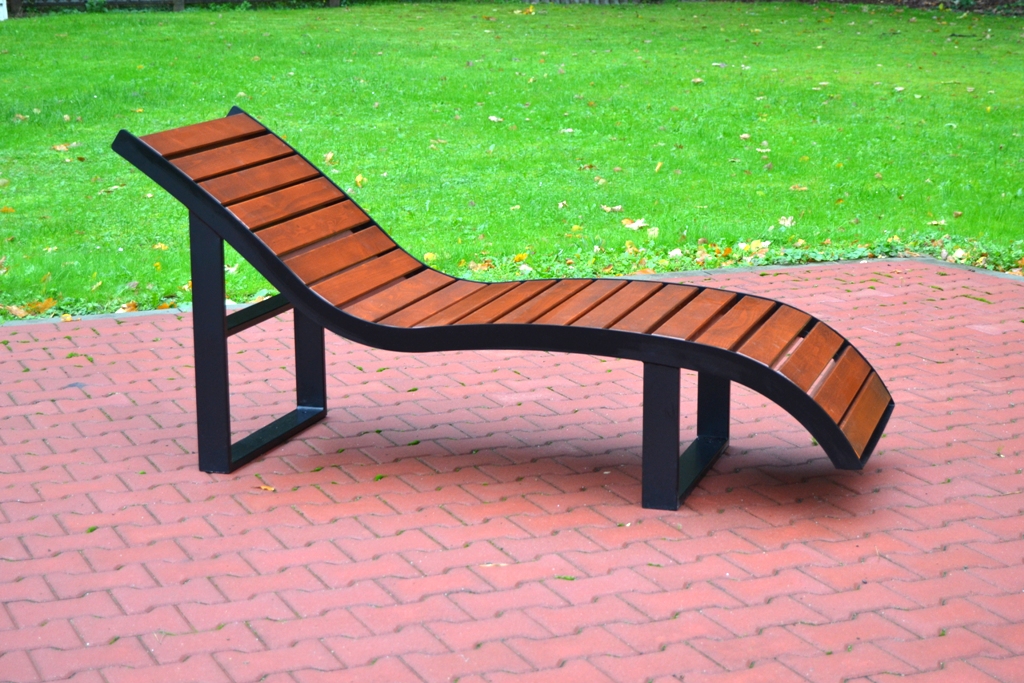 Parkové lehatko L003