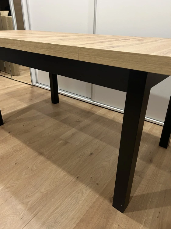 PRESTO jedálenský stôl, dub wotan / ČIERNA 140(218)X80 - NA SKLADE! 