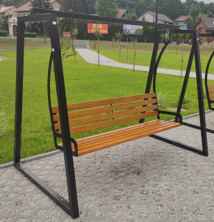Masívna hojdačka Tomek H003 kov/drevo