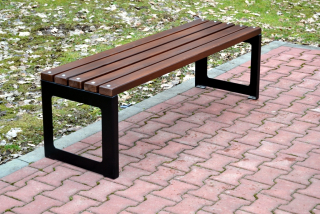 Parková lavička bez operadla IGA III 150cm W189